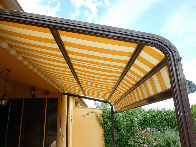 Tenda da sole a cappottina per balcone da esterno parasole